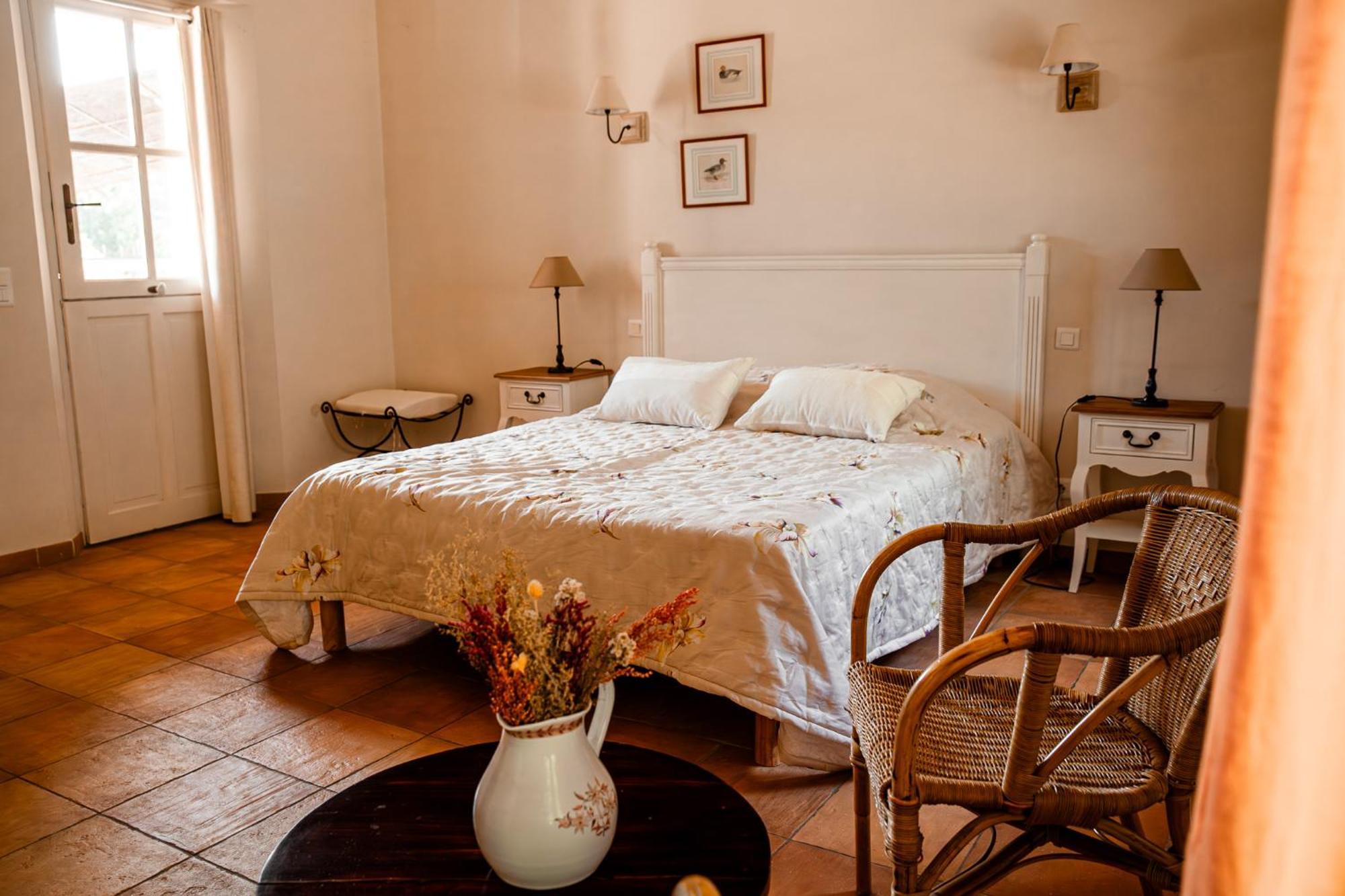 Mas De Lure Hotel Salon-de-Provence Ngoại thất bức ảnh