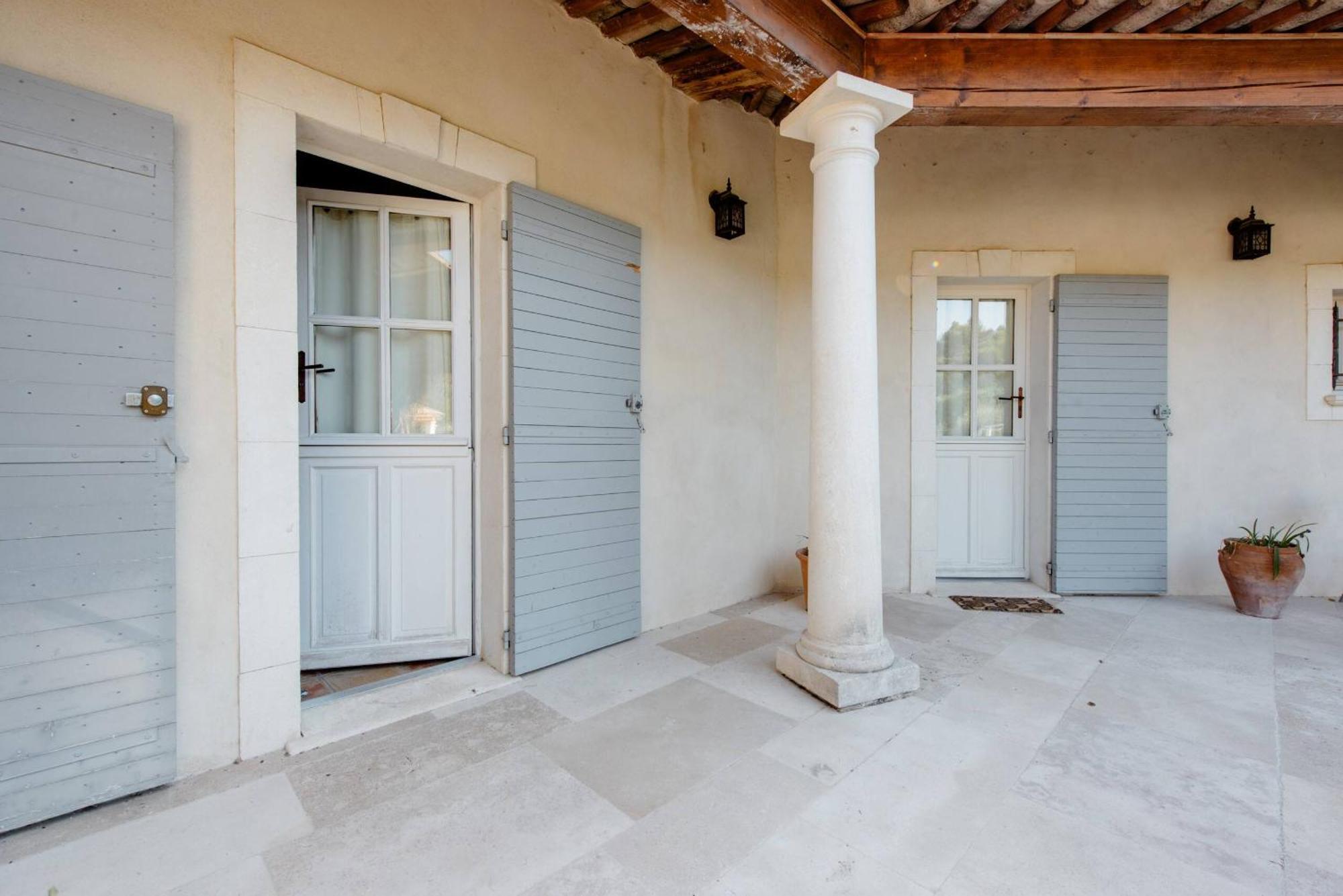 Mas De Lure Hotel Salon-de-Provence Ngoại thất bức ảnh