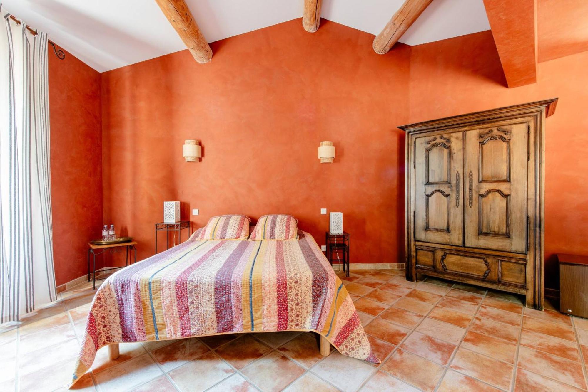Mas De Lure Hotel Salon-de-Provence Ngoại thất bức ảnh
